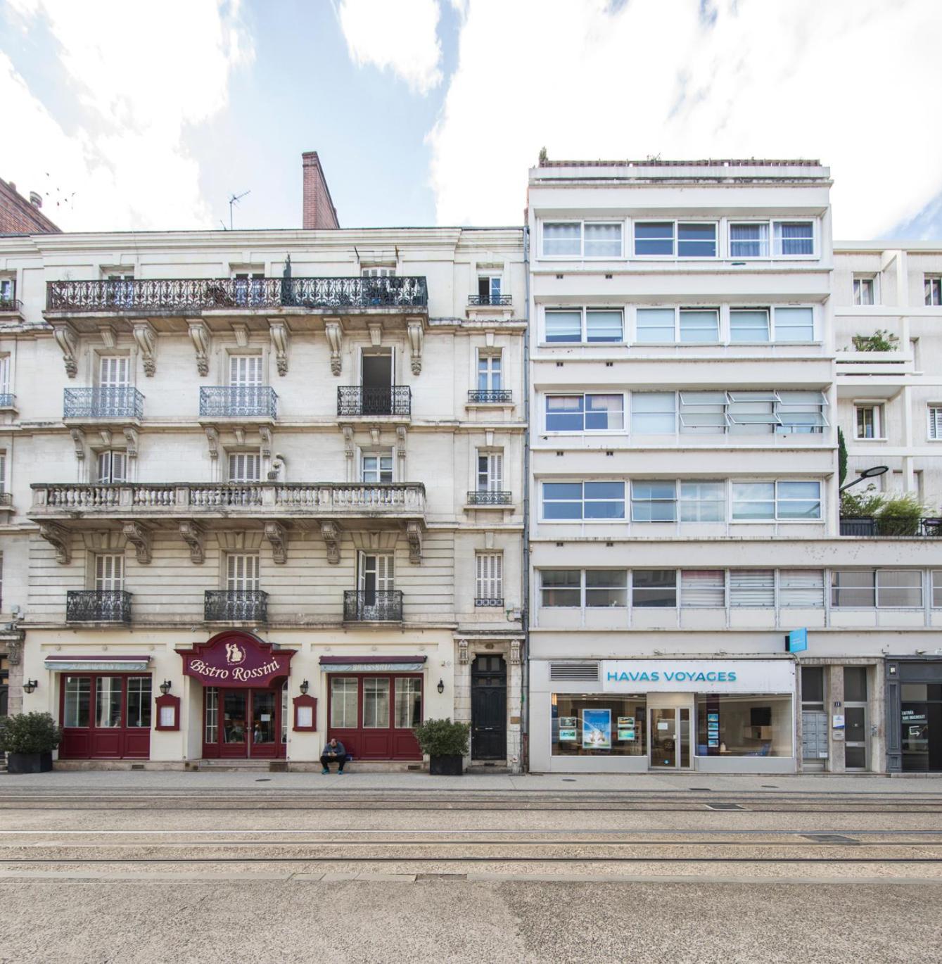 Appartement Avec Balcon A 250 M De La Gare, Hyper Centre Tours Eksteriør billede